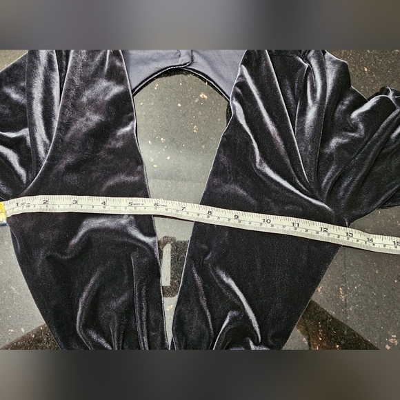 FASHION NOVA Charcoal Velvet Mini Dress. Size: Small - Picture 8 of 14